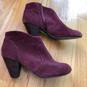 Aldo short dark red leather heeled boots